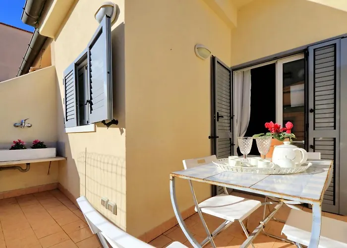 Monti Charming - Short Let Service Roma